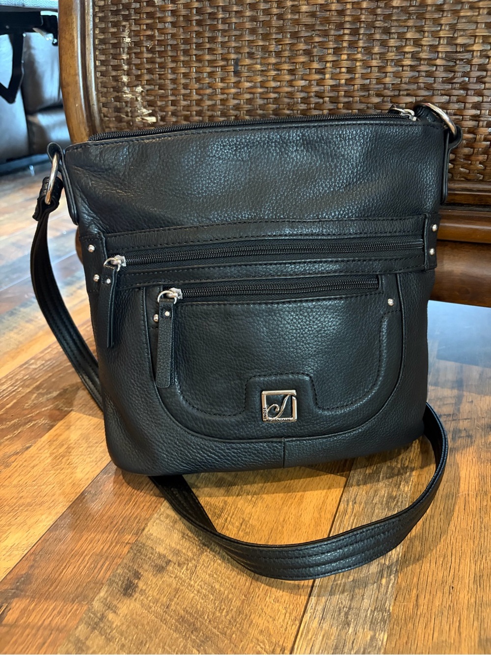 Stone Mountain Black Pebbled Crossbody Bag with Front Zip Pockets